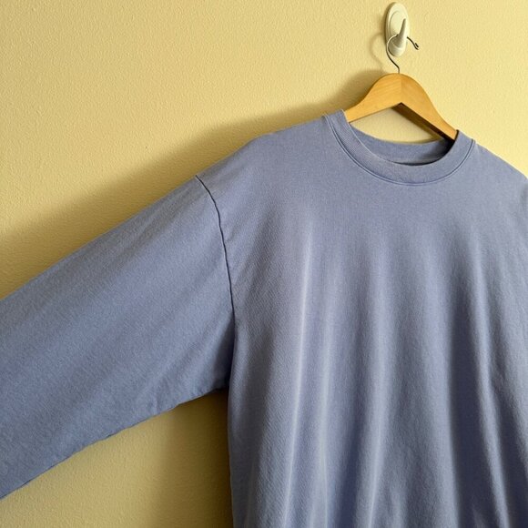 Sporty & Rich Unisex Crewneck Sweatshirt Size L Periwinkle Thick Cotton Blank - Picture 2 of 6